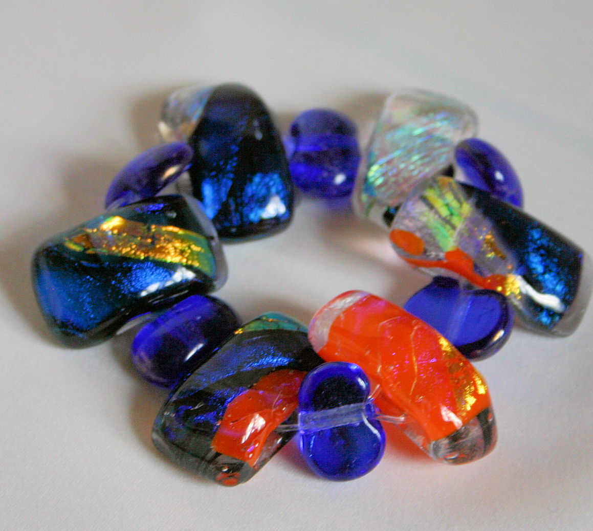 multicoloredglassbracelet.jpg